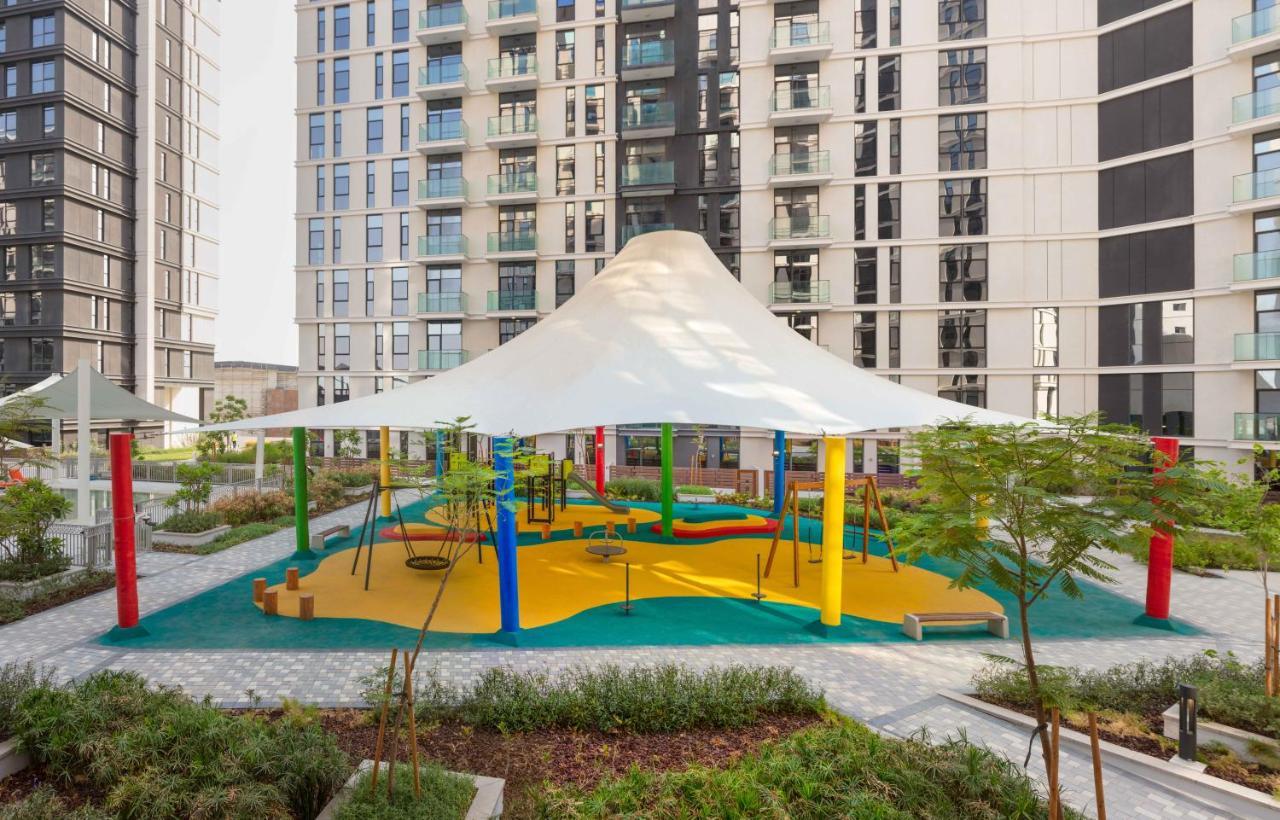 Expo Village Serviced Apartments Dubai Esterno foto