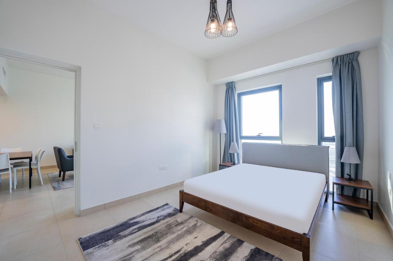 Expo Village Serviced Apartments Dubai Esterno foto