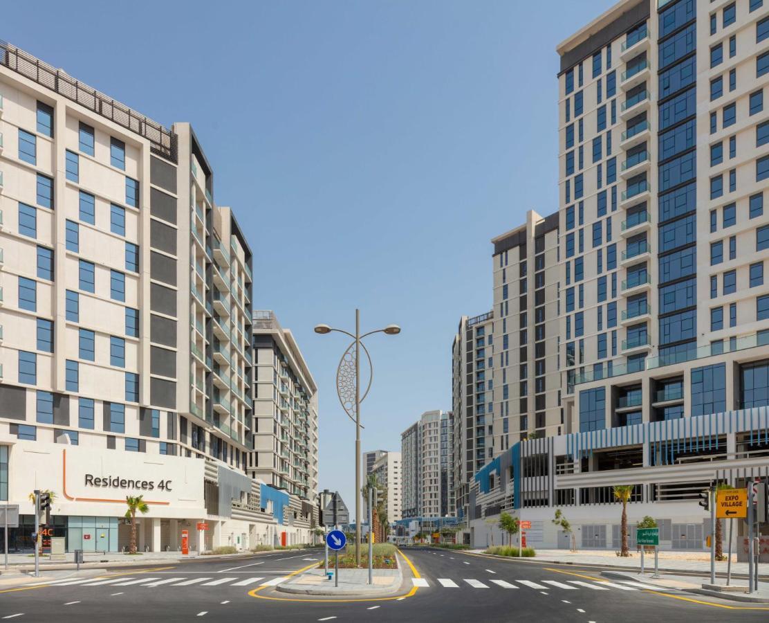Expo Village Serviced Apartments Dubai Esterno foto