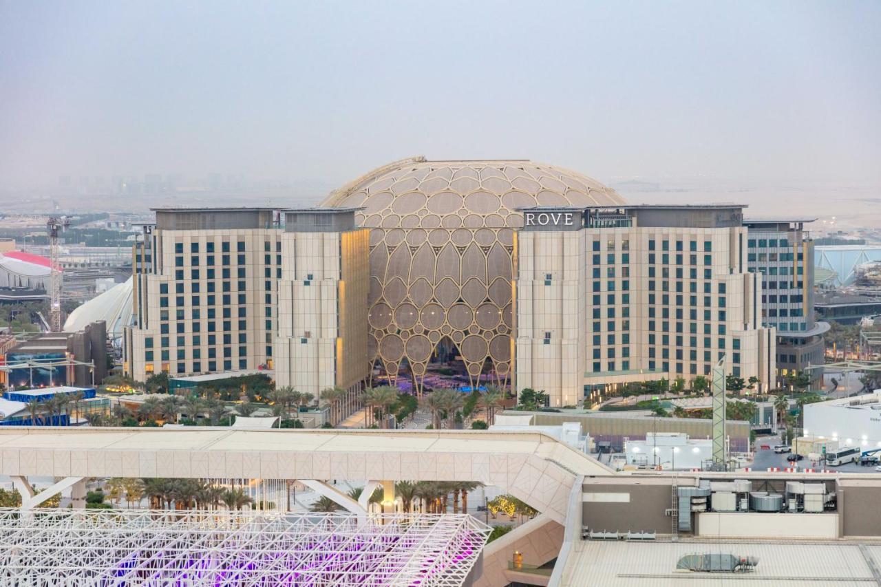 Expo Village Serviced Apartments Dubai Esterno foto